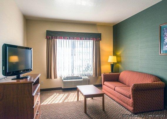Hotel Comfort &